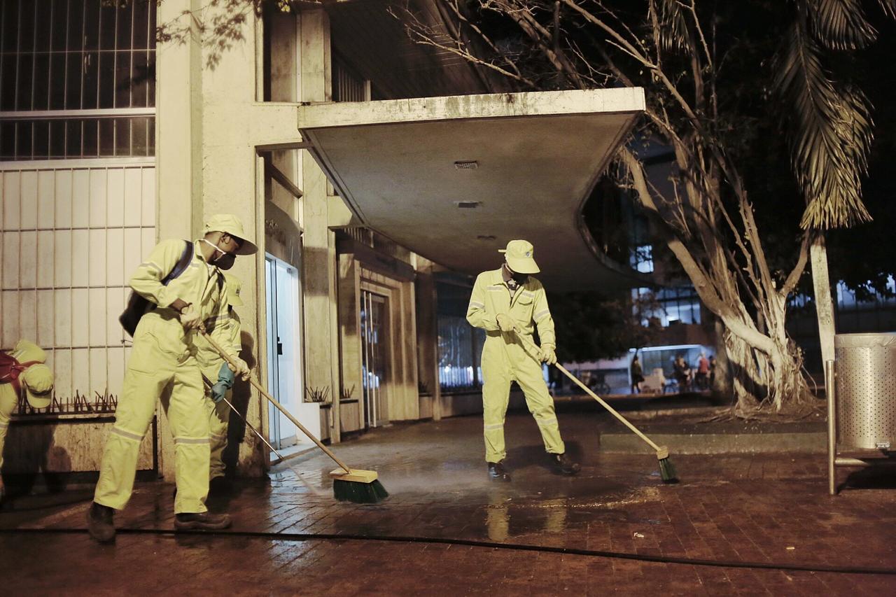 Continúan intervenciones integrales a parques, plazas y zonas públicas del Centro Histórico