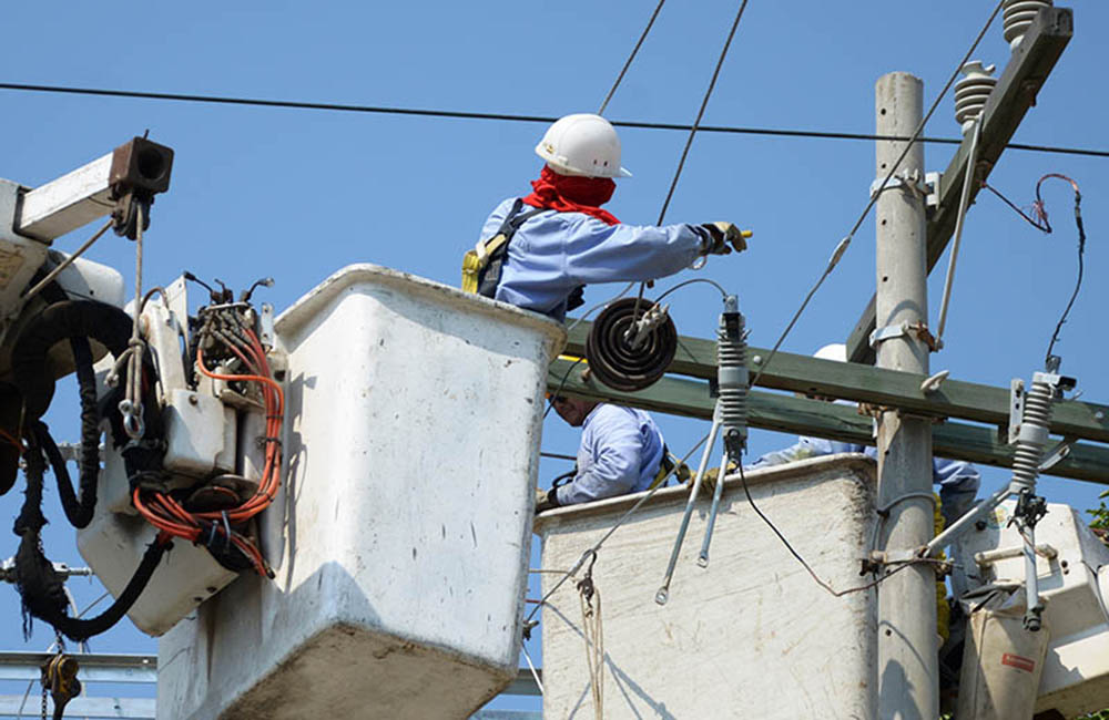 Proyecto de toma de muestra de aceites en sus transformadores inicia Electricatibe