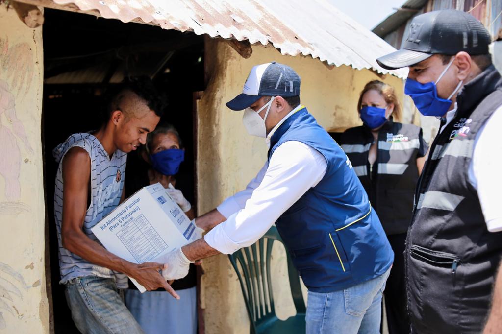 Municipio de la línea reciben ayuda humanitaria de la administración departamental.