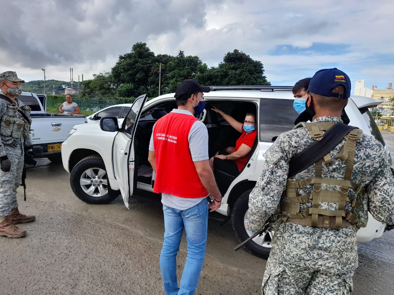 Cerca de 600 personas que intentaron ingresar a Playas Blanca no se les fué permitido.