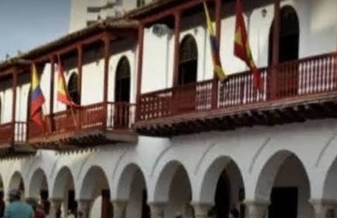 A partir de este lunes se endurecen medidas de seguridad en Cartagena,el Alcalde anuncia que las restricciones son para contener el descontrol del coronavirus.