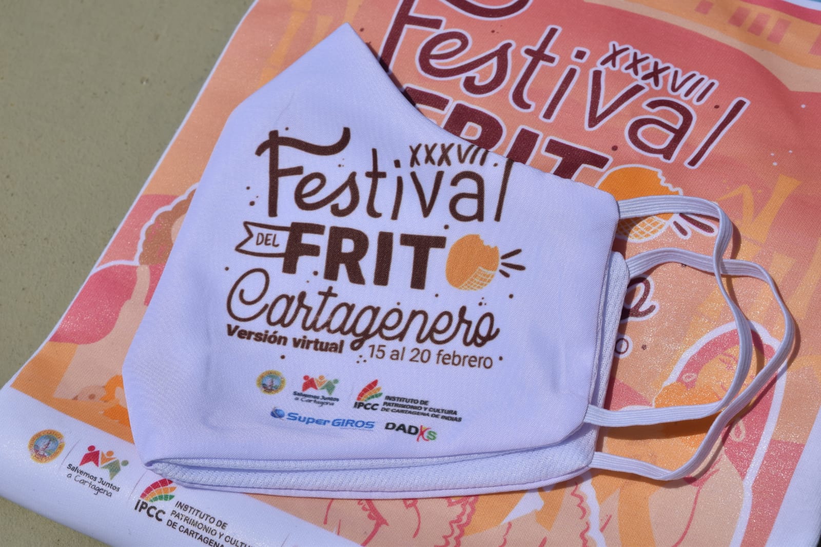 IPCC entrega donación a matronas Cartageneras para facilitar producción en el Festival del Frito Cartagenero virtual.