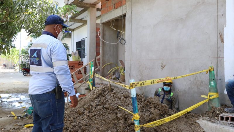 Tras inspección rigurosa Acuacar detecta varias conexiones ilegales en red de acueducto.