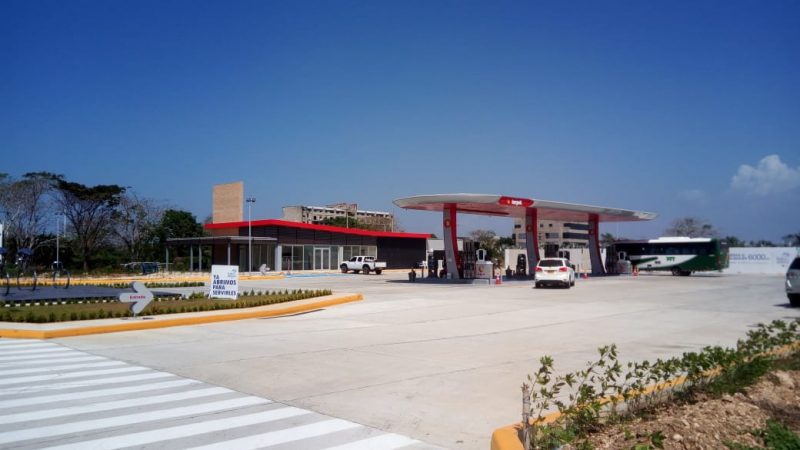 Nueva conexión fraudulenta descubre Acuacar en estación de gasolina al norte de la ciudad.