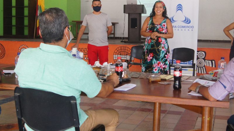 Al tablero, cien emprendedores de Redesperanza, un jurado los evaluará.