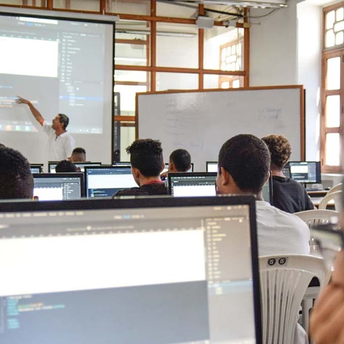 Universidad Rafael Núñez crea sofware para coadyubar trabajo de protección social de las TIC en Membrillal jurisdicción de pasacaballos.