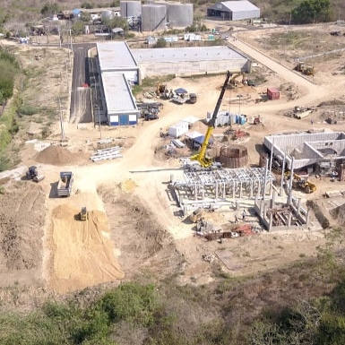 con inversión de 5.500 millones Acuacar construye en el Corregimiento de pasacaballos planta de lodos.