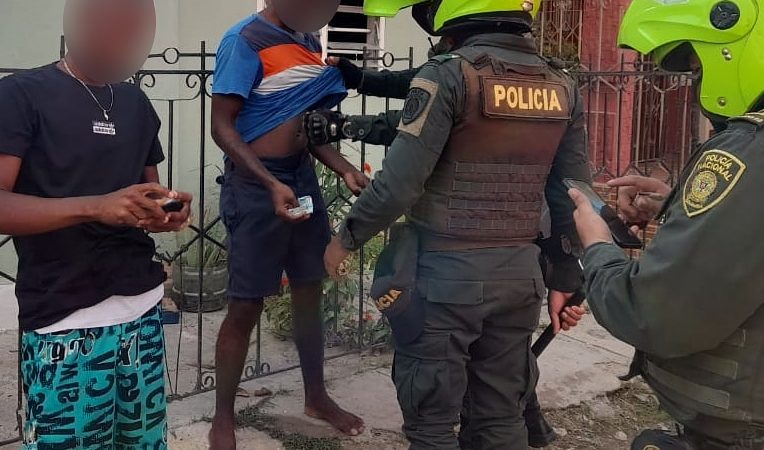 Muere menor a balas en el barrio la esperanza,en atentado dirigido a su padre,al parecer por ajuste de cuentas.