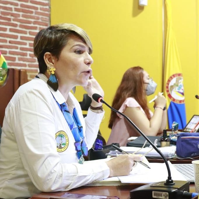 Completo informe rindió al concejo Viviana Londoño directora del Ider, anunció avance del 42% en el Plan de desarrollo e inversiones cercana a los 10 mil millones de pesos.