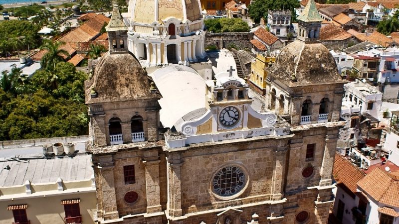 Cámara de Comercio reconoce que no hay autoridad en el centro histórico de cartagena,el microtráfico y la prostitución ahogan el centro de la ciudad.