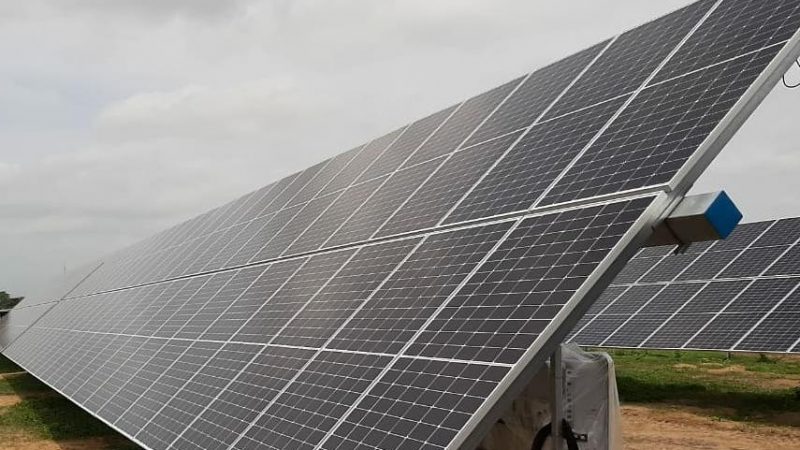 Parque solar «canal del dique»que se construye en Puerto Badel,obra macro de aguas de cartagena, tendrá 18 mil paneles solares, y alimentará de energía a dos estaciones de bombeo.
