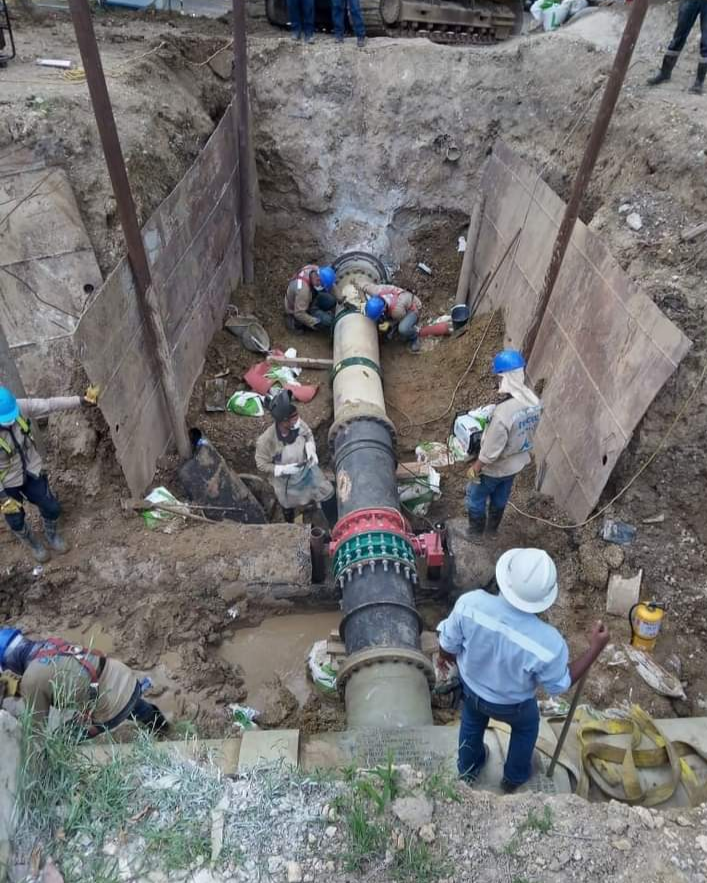 50%de cartagena sin agua potable por rotura de tuvo matriz de agua cruda