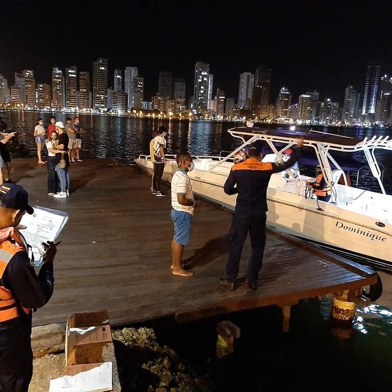 Autorizada navegación nocturna en la bahía de Cartagena,la DIMAR a través de la Capitanía de Puerto afianza la decisión en el decreto 802 expedido el pasado mes de julio.