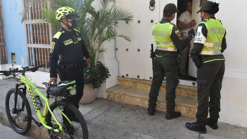 Policía Metropolitana pone en marcha plan para acercarse más a la comunidad : «cuadrante amigo» es la estrategia que se lanzó este martes en la plaza de la Trinidad.