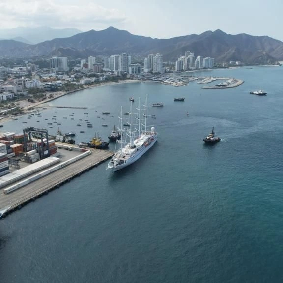 Con una participación del 38.5% del total de los arribos a nivel nacional, el puerto de cartagena se destaca como uno de los mejores asegura Dimar