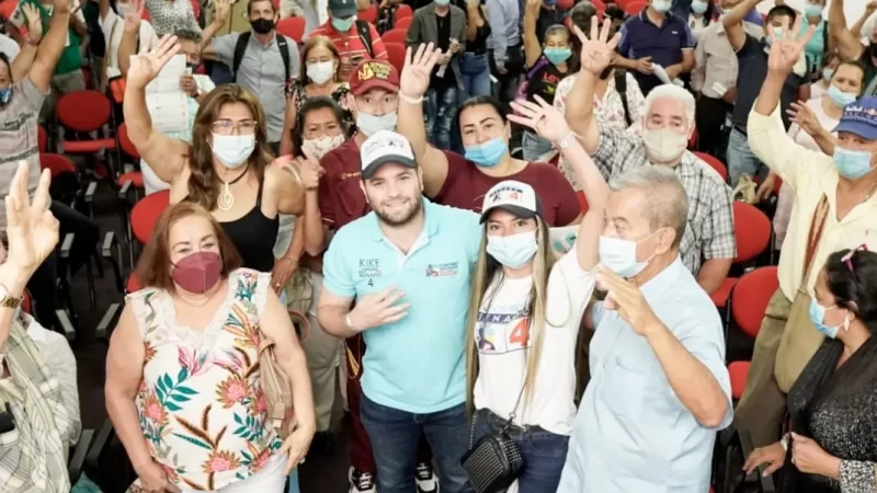 Varias propuestas hace a su electorado Kike Cabrales,aspirante al senado por el centro democrático, generar emprendimiento, doble titulación para bachilleres y aumento de mesadas para adultos mayores son algunas.