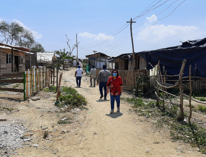 2.027 grupos de familias tienen servicio de energía ilegal, asegura Afinia, ese hecho arroja perdidas de 137 millones de pesos mensuales, barrio San Francisco y las lomas dos de los sectores donde este ilícito se concreta.