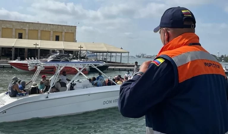 En respuesta a algunos mensajes desacertados en redes sociales, la Dimar a través de la Capitanía de Puerto de Cartagena, y ante el desarrollo de la jornada electoral, aclara los siguientes aspectos