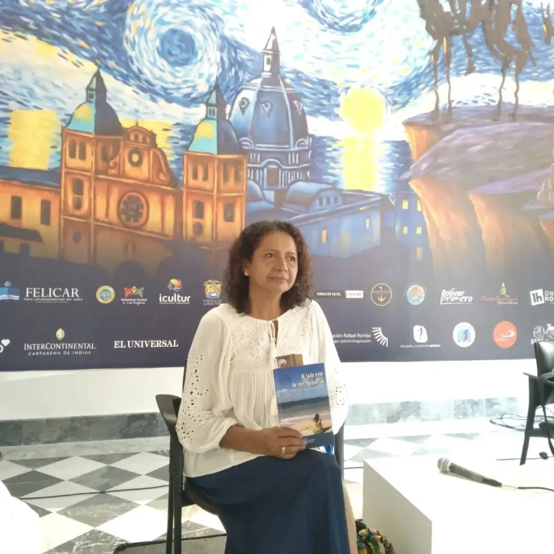 Yenis Navarro, del periodismo aguerrido a la poesía.