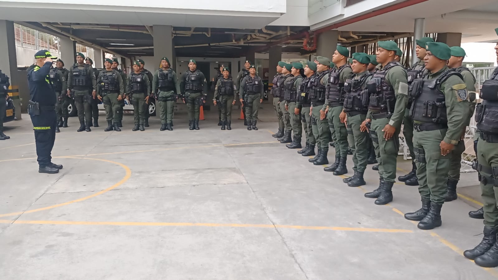La Policía Nacional, estará presente en las diferentes actividades de escenarios dispuestos para la posesión presidencial en jurisdicción de Cartagena y municipios cercanos, 2.500 uniformados garantizan la seguridad de estos eventos.