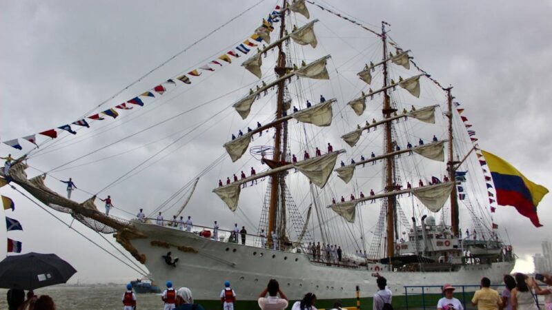 Más de 8.150 millas náuticas en 80 días, navegó el buque Escuela ARC “Gloria”, que arribó en la tarde de este domingo a la ciudad de Cartagena, concluyendo así exitosamente la visita a seis puertos y el crucero de entrenamiento de Cadetes del año 2022.