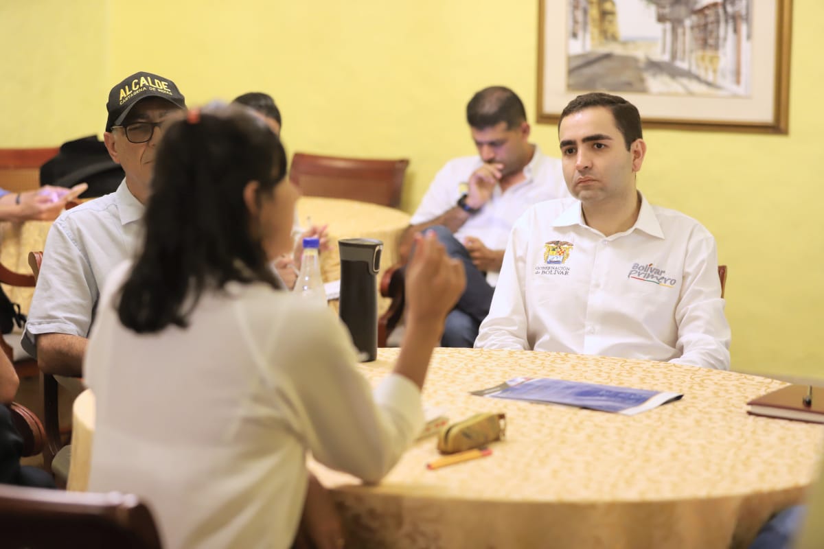 Gobernador Vicente Blel coloca sobre la mesa de la Ministra de Minas, el tema del alza desmesurada en tarifas energéticas.
