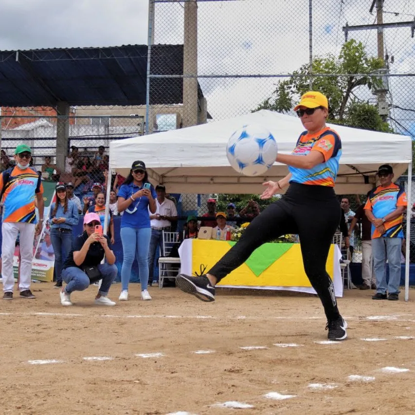 Con buenas perspectivas arrancó torneo deportivo comunal refinería de Cartagena-Ider