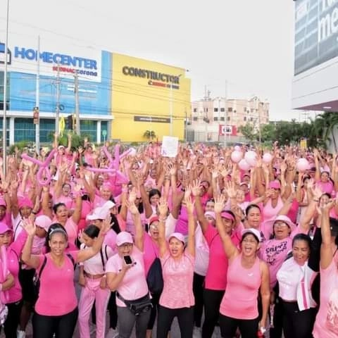Ider celebra con caminata rosa, el mes de la lucha contra el cáncer de mama.