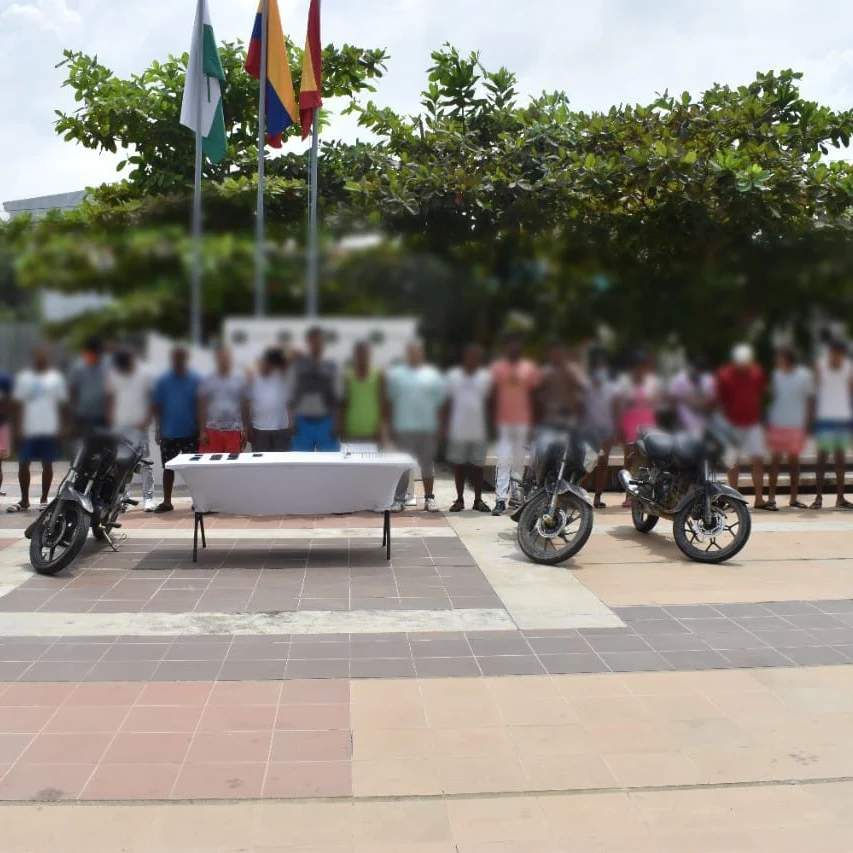A través de la operación » Jabes» policía metropolitana captura 24 peligrosos delincuentes adscritos a las autodefensas gaitanistas de Colombia.