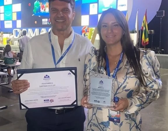 Surtigas recibe premio nacional “Construimos a la Par” por parte de Camacol