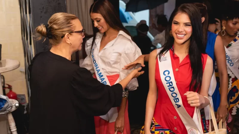 Con las reinas de Colombia la diseñadora cartagenera Gabi Arenas presenta su colección NOVA: resplandece el color y la luz de la vida 2023/2023
