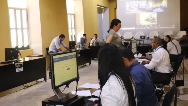 70% de los comerciantes afiliados habilitados para votar, escogieron hoy nueva junta directiva de la CCC y revisor fiscal.
