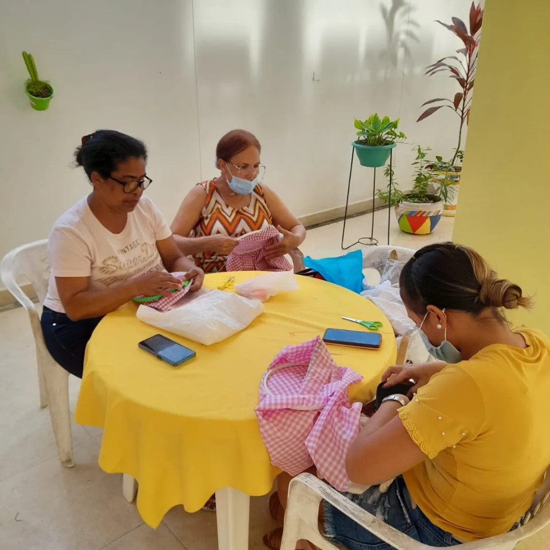 Durante 2022 Afinia  ha capacitado a más de 550 personas en coordinación con el Sena en los municipios de Montería, Tierra Alta, San Marcos y Montelíbano.