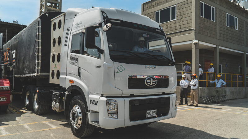 Gas natural vehicular se convertiría en la mejor opción, representando ahorros significativos en el combustible para los transportadores asegura el gobierno.