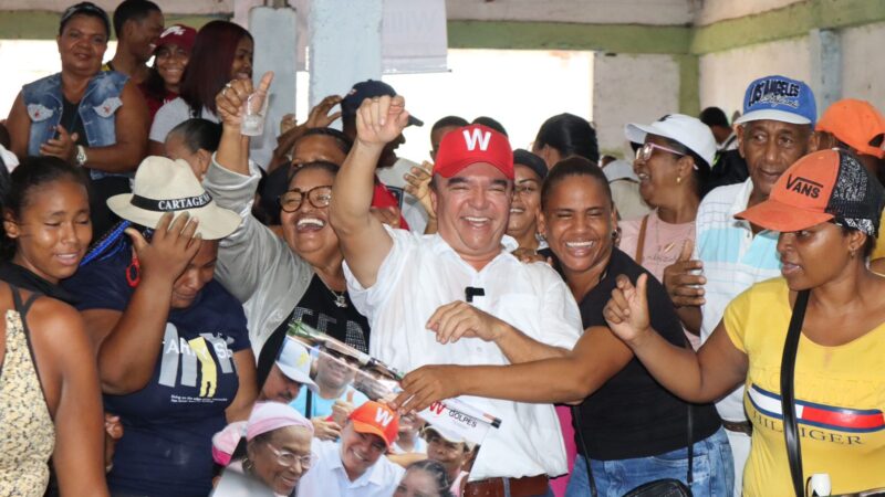 Dos visiones, un futuro: William García y Yamilito Arana se comprometen a trabajar por Cartagena.