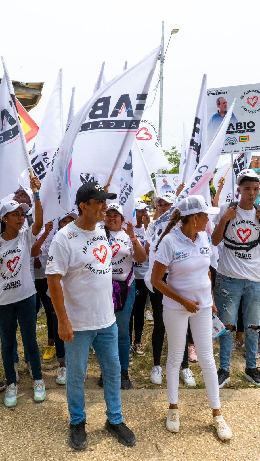 Fabio Aristizábal se tomó el barrio el pozón.