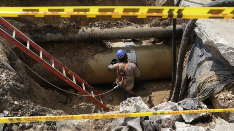Empezó a llenarse el Tanque Colinas para luego distribuir agua a los sectores afectados, la reparación concluyó exitosamente.