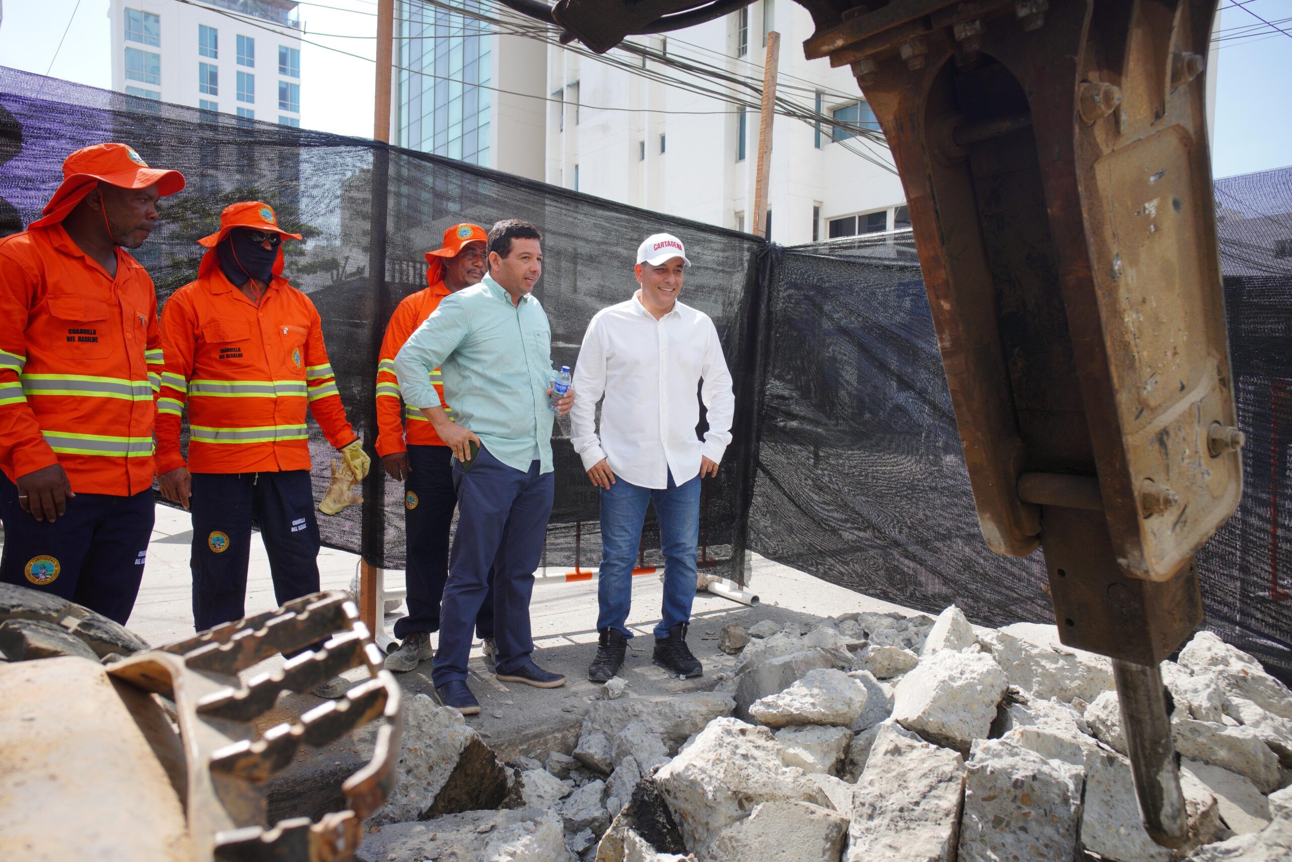 Obras de infraestructura inicia el Alcalde Dumek Turbay en bocagrande.