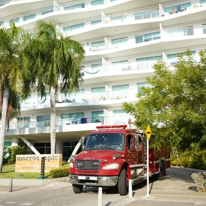Surtigas abre investigación sobre la explosión en el edificio Morros Epic.