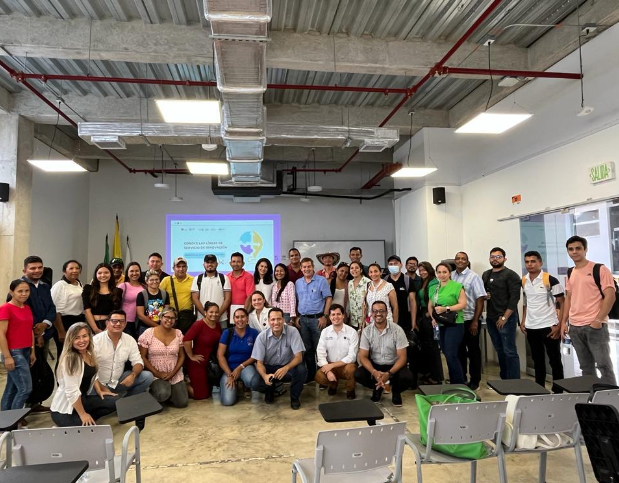 ReIiNNventate Sucre abre convocatoria.