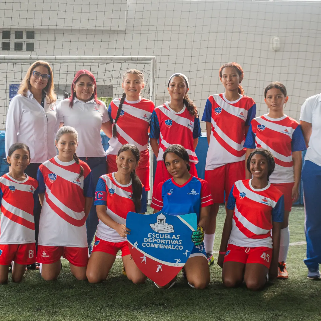 Comfenalco presenta su primer equipo de fútbol femenino categoría Sub-15