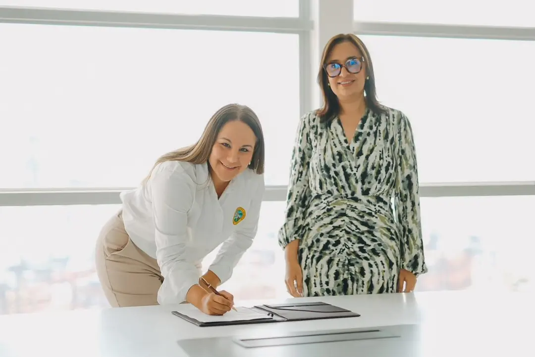 Secretaría de Hacienda y Cámara de Comercio suscriben compromiso para el fortalecimiento del desarrollo económico de la ciudad.