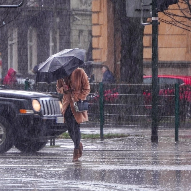 Cuidado con inundaciones, pueden ser un problema para su salud.