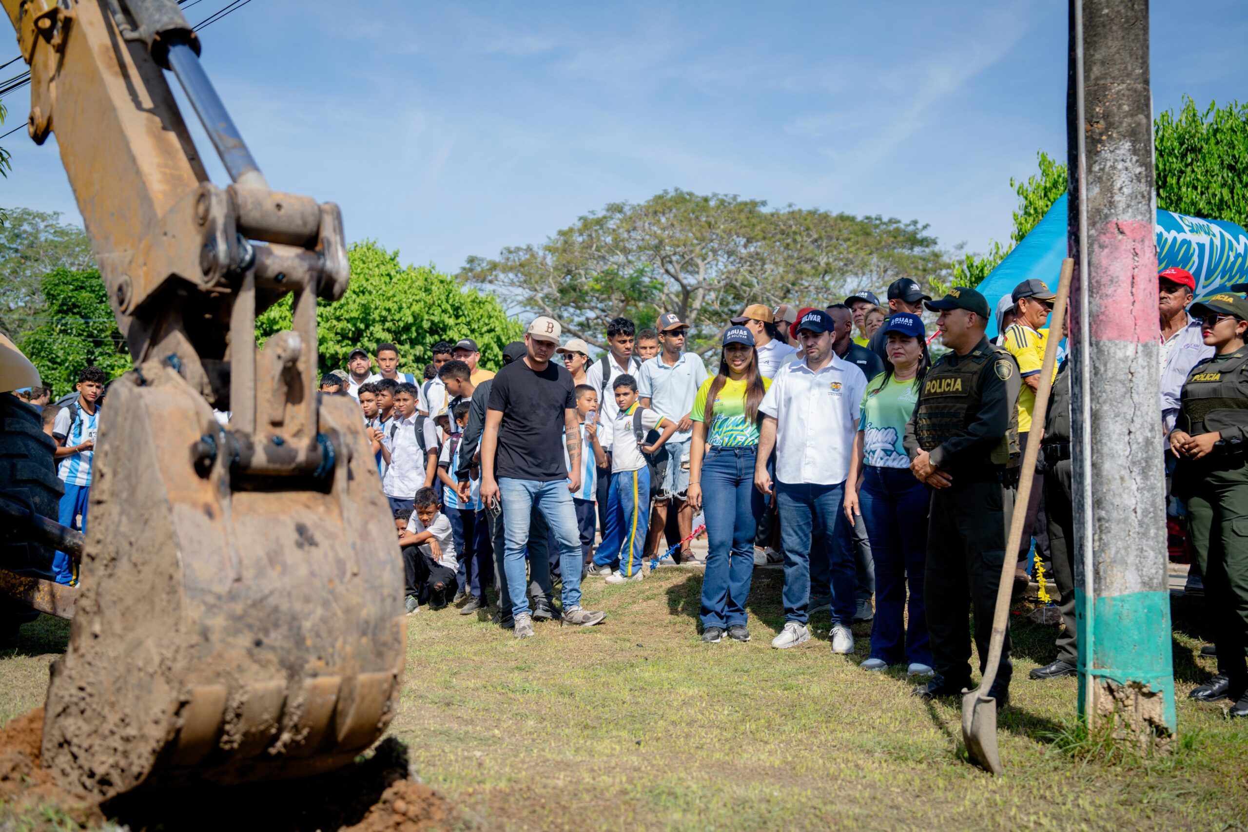 Gobernador da inicio a obra de optimización del acueducto en Margarita, sur de Bolívar.