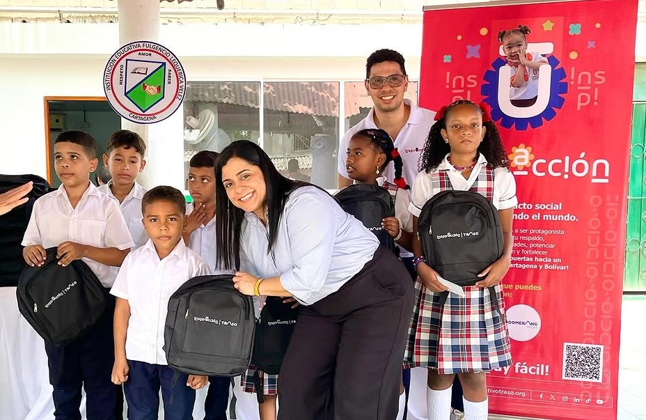 IE Fulgencio Lequerica, en el sector Central del barrio Olaya Herrera, recibe 216 kits de Colectivo Traso.
