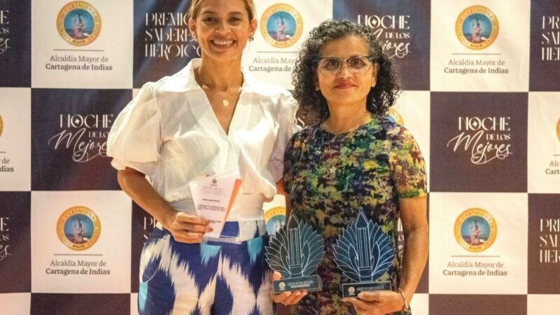 Por su aporte a la educación en comunidades vulnerables, la Fundación Serena del Mar fue premiada en la noche de los mejores.