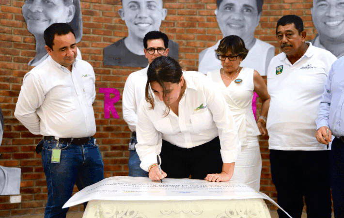Ecopetrol, Aguas de Cartagena y Alcaldía de Cartagena se unen a través de un convenio interinstitucional para ampliar la red de alcantarillado público del barrio Arroz Barato.