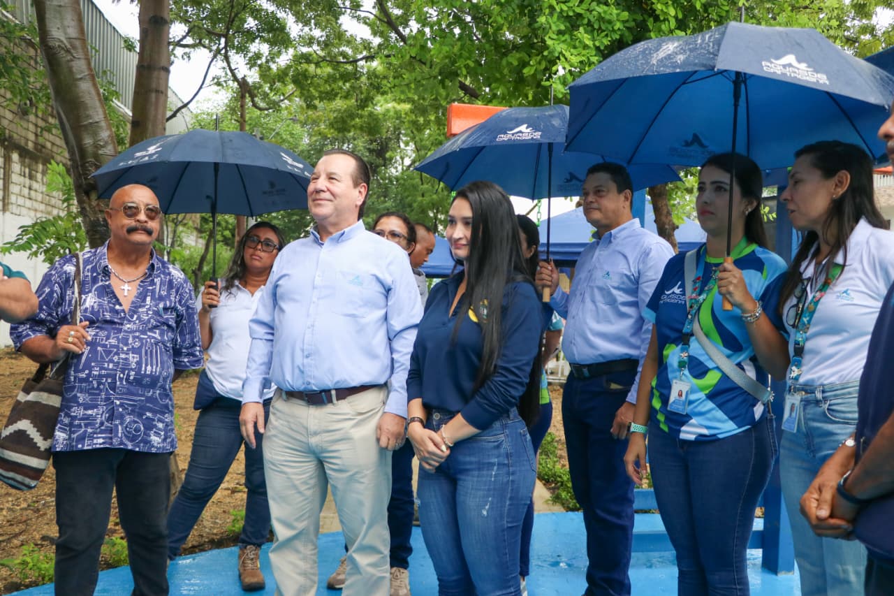 Acuacar continúa apostándole a la sostenibilidad ahora, insugura parque en Vista Hermosa.