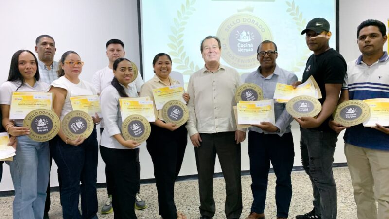 El Programa cocina Heroica de Aguas de Cartagena con la alianza de Unisinú, culminó con éxito.