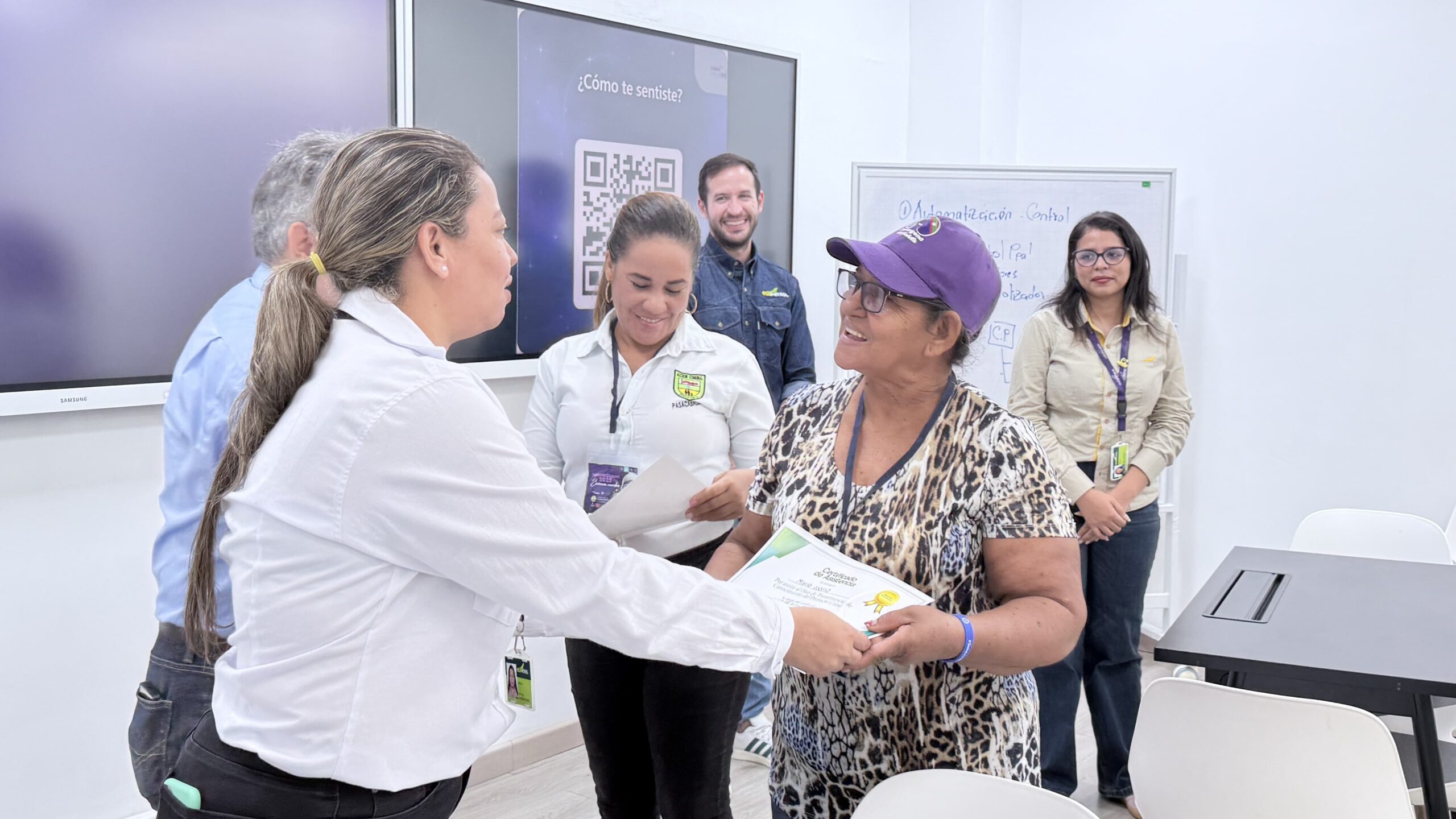 Ecopetrol impulsa el conocimiento sobre el hidrógeno verde en comunidades y emprendedores de la zona cercana de la refinería de Cartagena